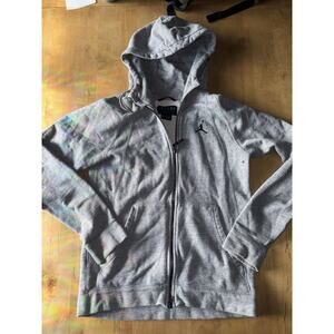 Men’s Jordan Sweatshirt Size Medium Grey